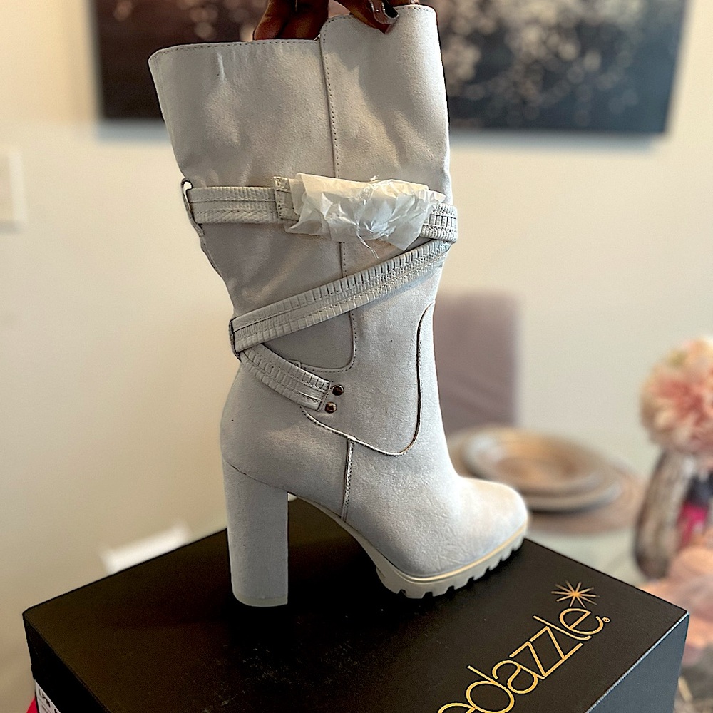 BNIB sz 9
